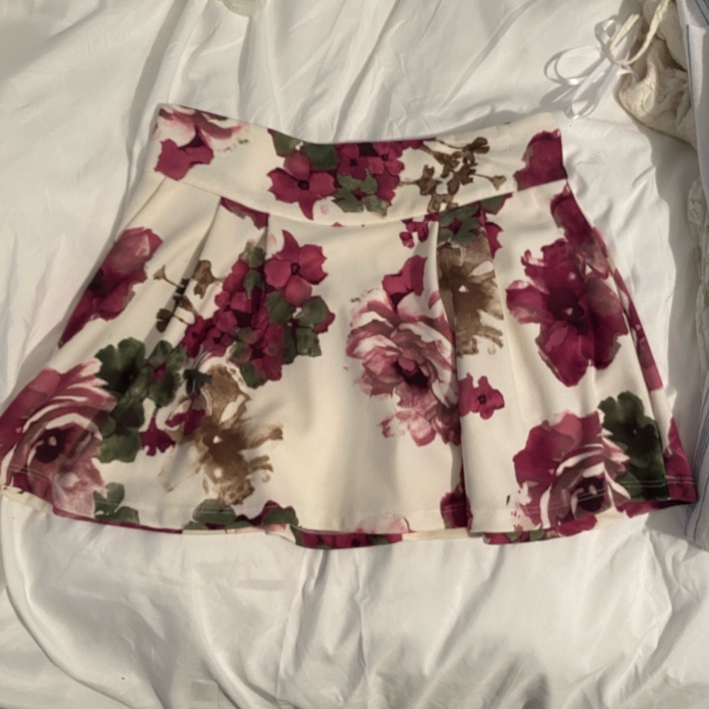 Flowery Skirt